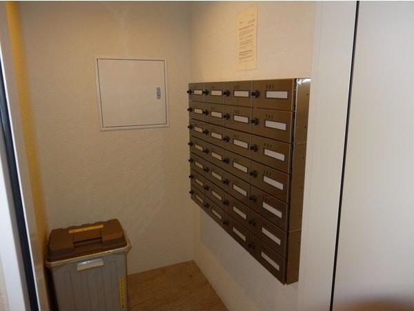  東海道本線/金山駅 徒歩11分 3階 築10年