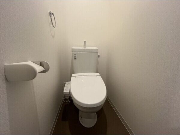  東海道本線/尾頭橋駅 徒歩16分 3階 1年未満