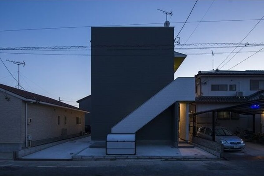  東海道本線/尾頭橋駅 徒歩14分 2階 築9年