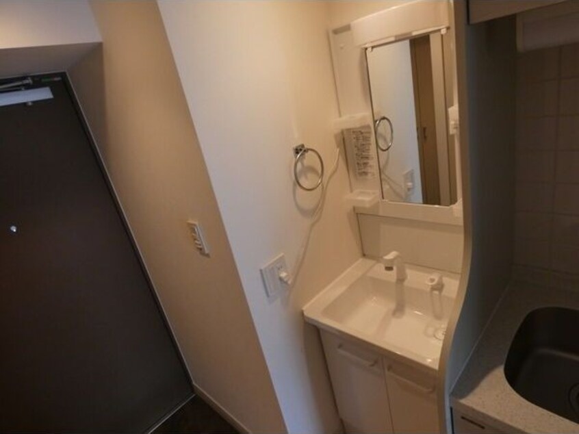  プレサンス名古屋STATIONビジュ