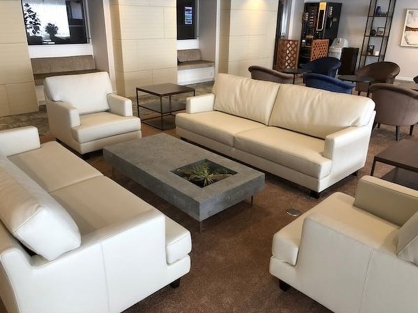  名古屋市営地下鉄桜通線/国際センター駅 徒歩3分 14階 築23年