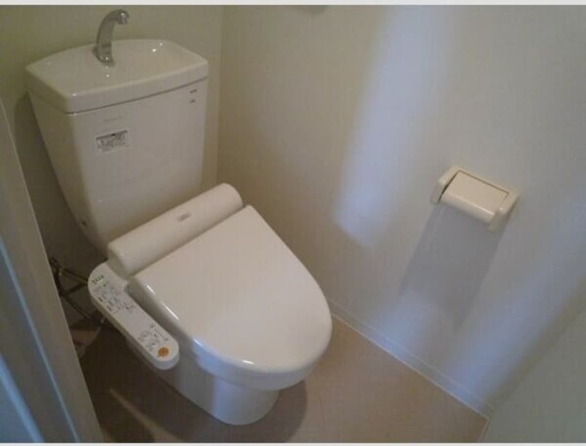  名古屋市営地下鉄東山線/新栄町駅 徒歩12分 5階 築14年