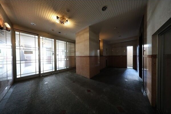  名古屋市営地下鉄東山線/新栄町駅 徒歩7分 10階 築24年