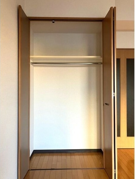  名古屋市営地下鉄東山線/新栄町駅 徒歩7分 10階 築24年