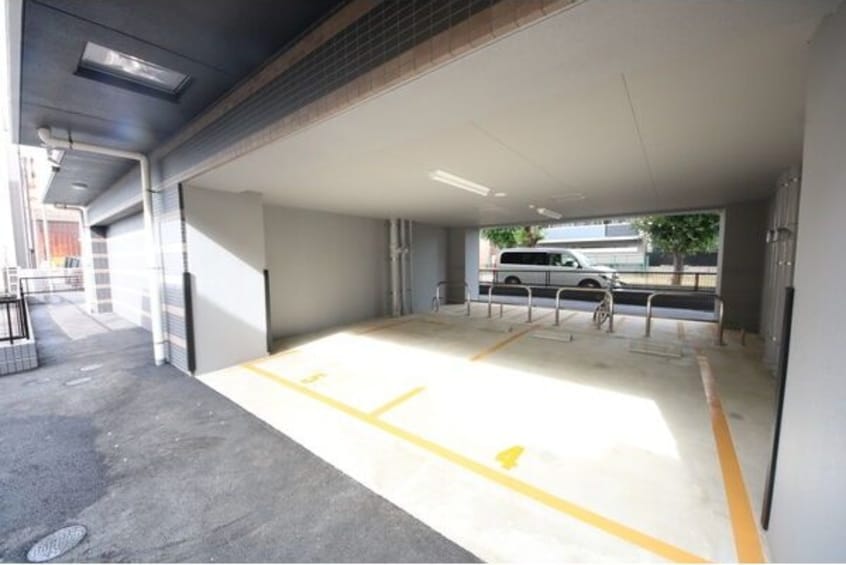  名古屋市営地下鉄名城線/東別院駅 徒歩9分 8階 築5年