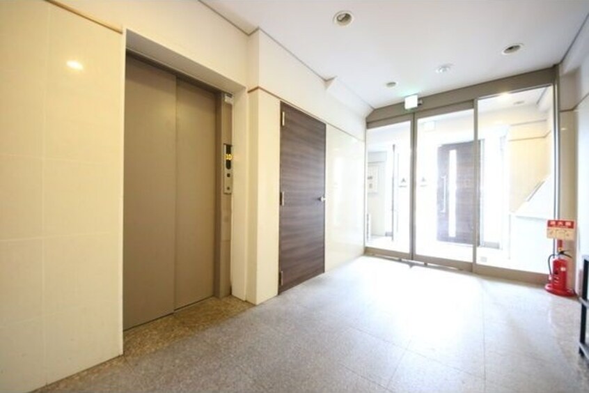  クレシェール大須