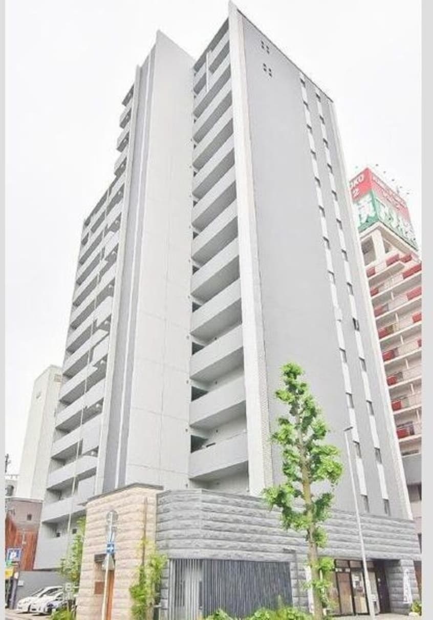  セレニティー大須