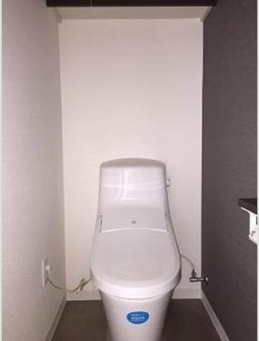  セレニティー大須