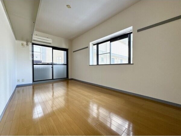  モナティス那古野