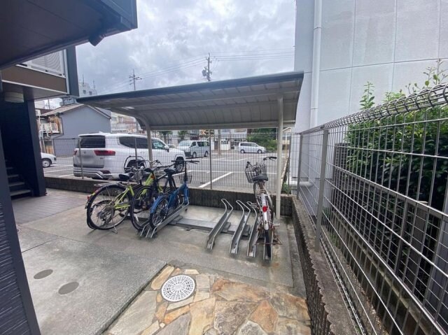  レオパレス日置