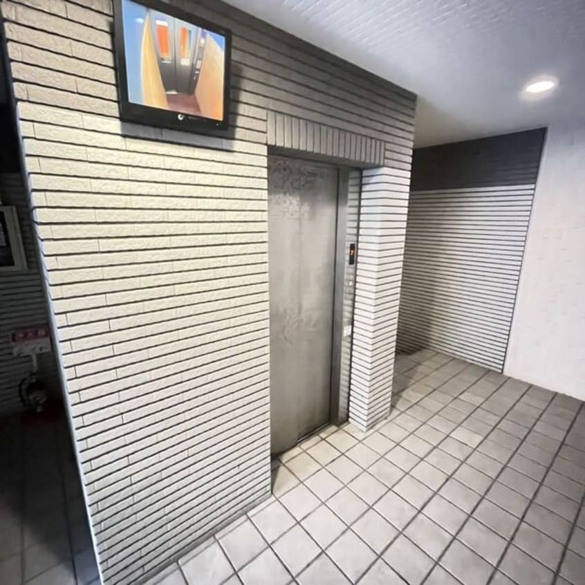  名古屋市営地下鉄鶴舞線/鶴舞駅 徒歩8分 2階 築23年