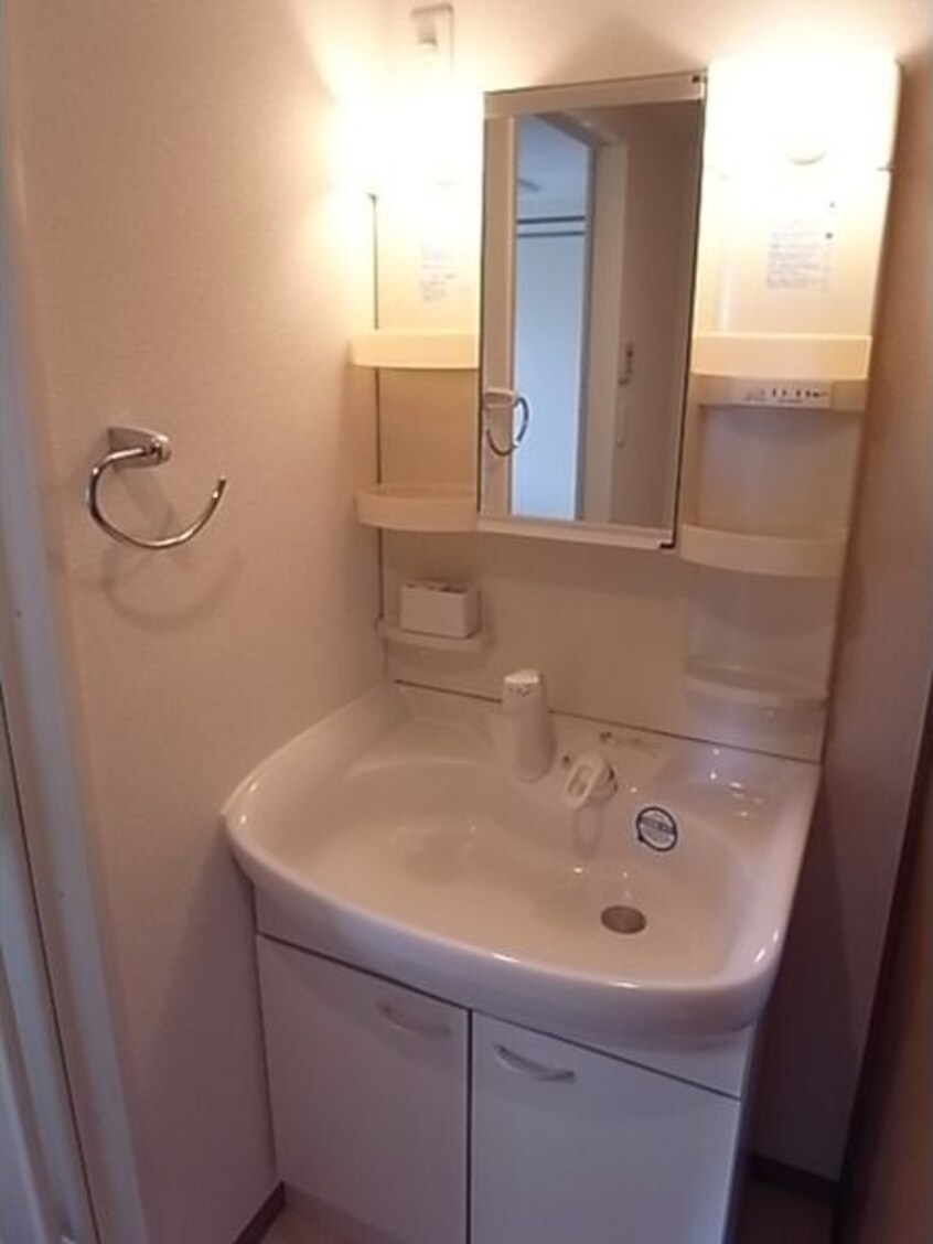  名古屋市営地下鉄鶴舞線/大須観音駅 徒歩10分 3階 築20年