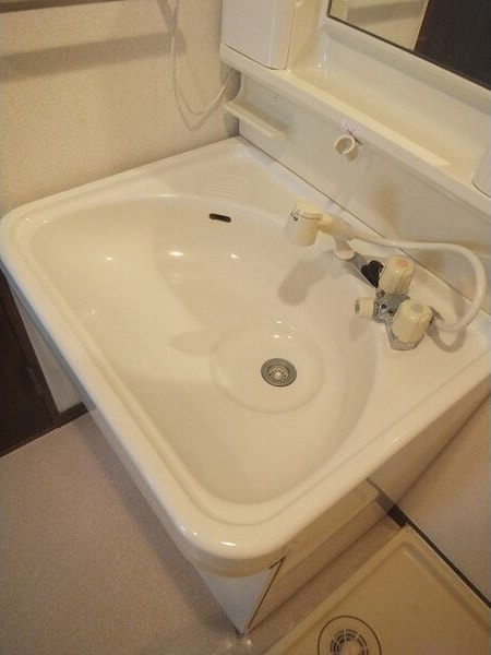  名古屋臨海高速鉄道<あおなみ線>/荒子駅 徒歩2分 6階 築29年