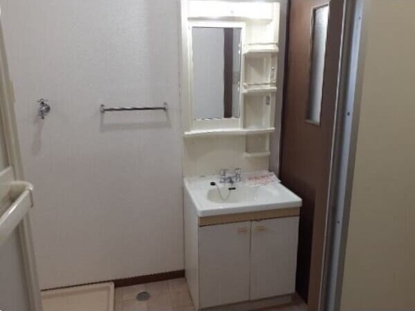  関西本線（東海）/春田駅 徒歩27分 1階 築31年