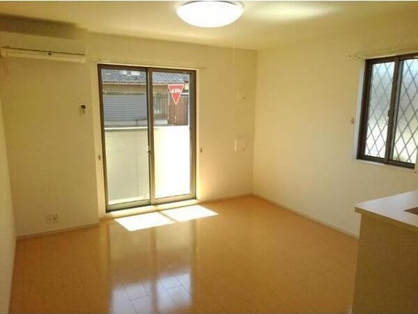  名古屋市営地下鉄東山線/高畑駅 徒歩15分 1階 築12年