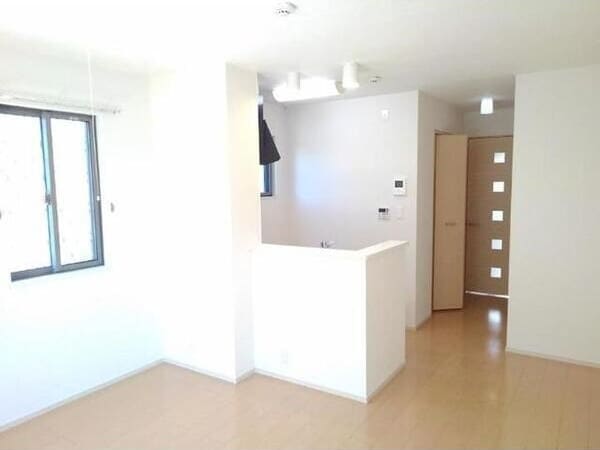  名古屋市営地下鉄東山線/高畑駅 徒歩15分 1階 築12年