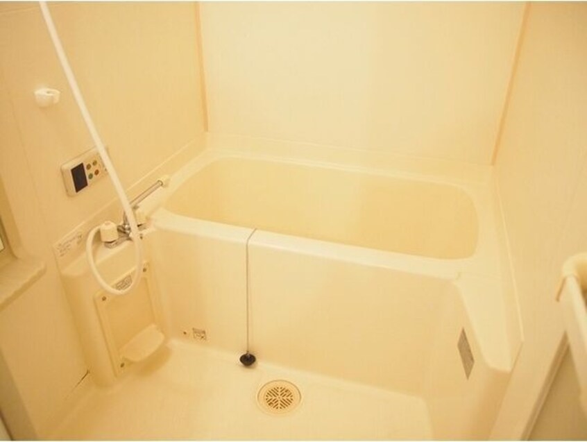  名古屋市営地下鉄名港線/日比野駅 徒歩17分 2階 築23年