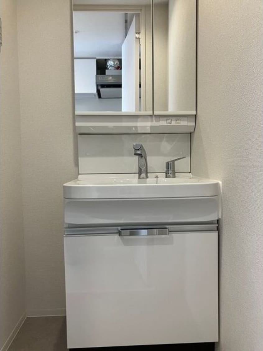  名古屋市営地下鉄東山線/新栄町駅 徒歩11分 12階 1年未満