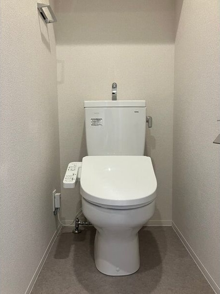  名古屋市営地下鉄東山線/新栄町駅 徒歩11分 12階 1年未満