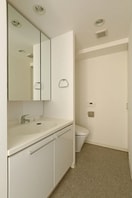  名古屋市営地下鉄名城線/矢場町駅 徒歩5分 5階 築18年