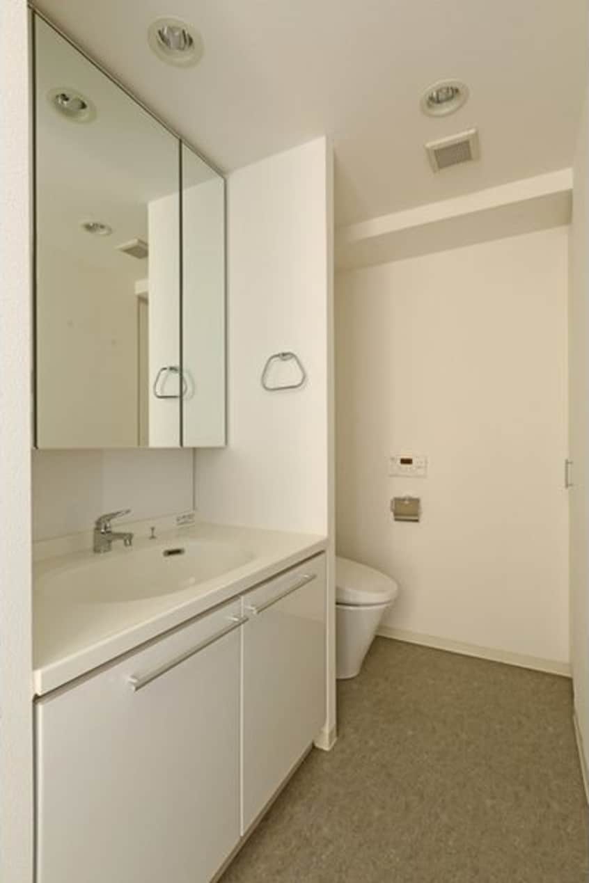  名古屋市営地下鉄名城線/矢場町駅 徒歩5分 5階 築18年