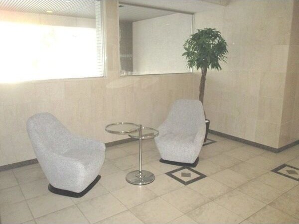  名古屋市営地下鉄鶴舞線/上前津駅 徒歩4分 3階 築20年