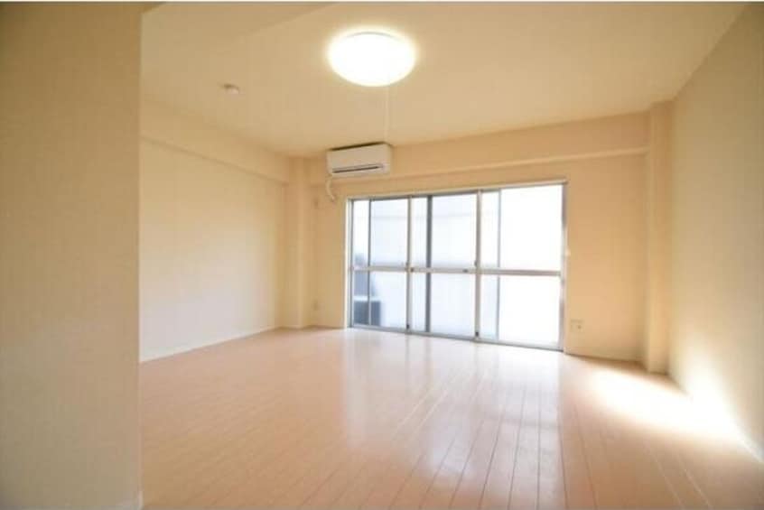  名古屋市営地下鉄鶴舞線/大須観音駅 徒歩6分 2階 築52年