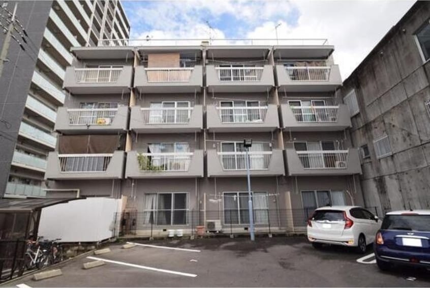  名古屋市営地下鉄鶴舞線/大須観音駅 徒歩6分 2階 築52年