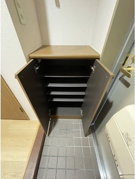  名古屋市営地下鉄東山線/本山駅 徒歩9分 3階 築23年