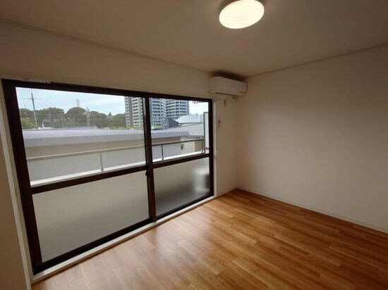  東急田園都市線/宮崎台駅 徒歩15分 2階 築32年