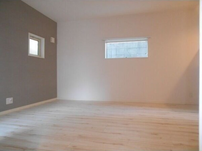  名古屋市営地下鉄名城線/大曽根駅 徒歩8分 2階 築6年