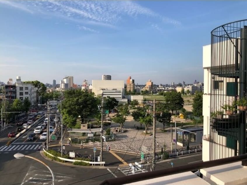  セントラル川名