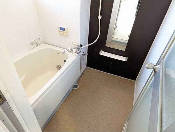  セントラル川名