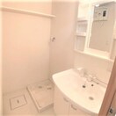 ※写真は同じマンションの違う部屋のものになります。 WOODY　CASTLE