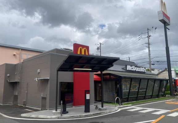 マクドナルド 中島新町店(ファストフード)まで410m CIEL荒子川