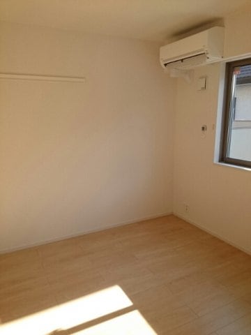  グラウンド　ナッツ