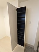 シューズボックス ハーモニーテラス烏森町