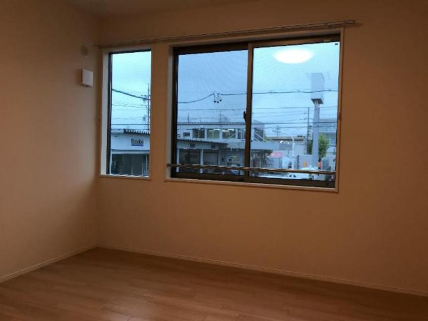 洋室 ラピス　ワイ