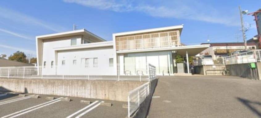 丘の上たなか耳鼻咽喉科(病院)まで121m エトワール若草