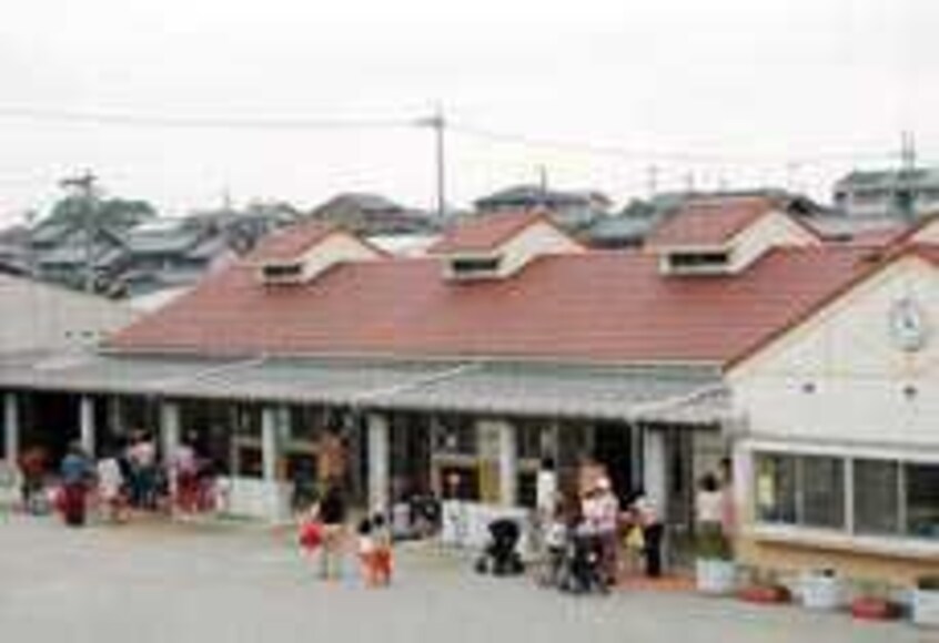 長草保育園(幼稚園/保育園)まで367m ボヌールＦ