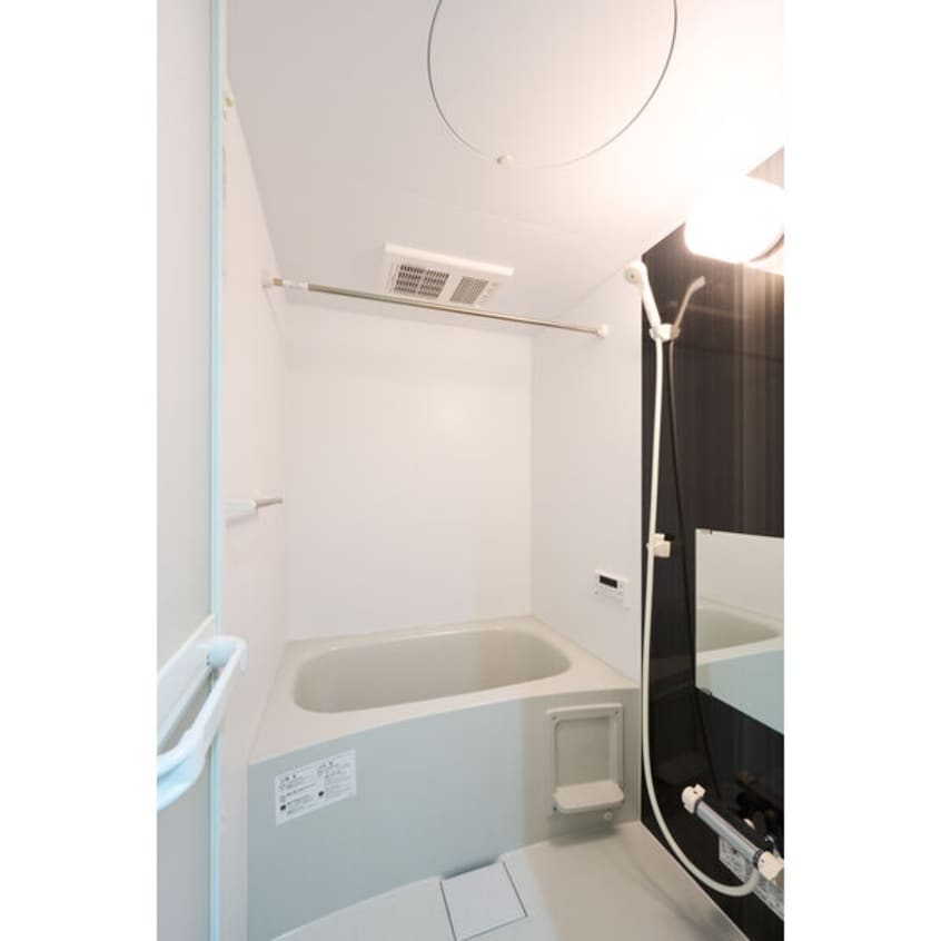  CRASTINE弥生町B棟