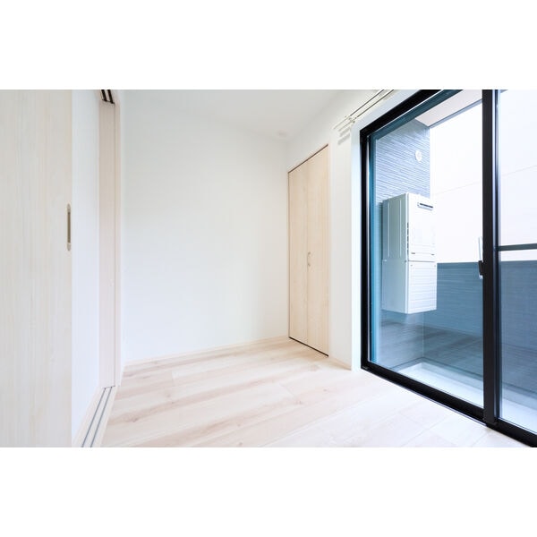  CRASTINE弥生町B棟