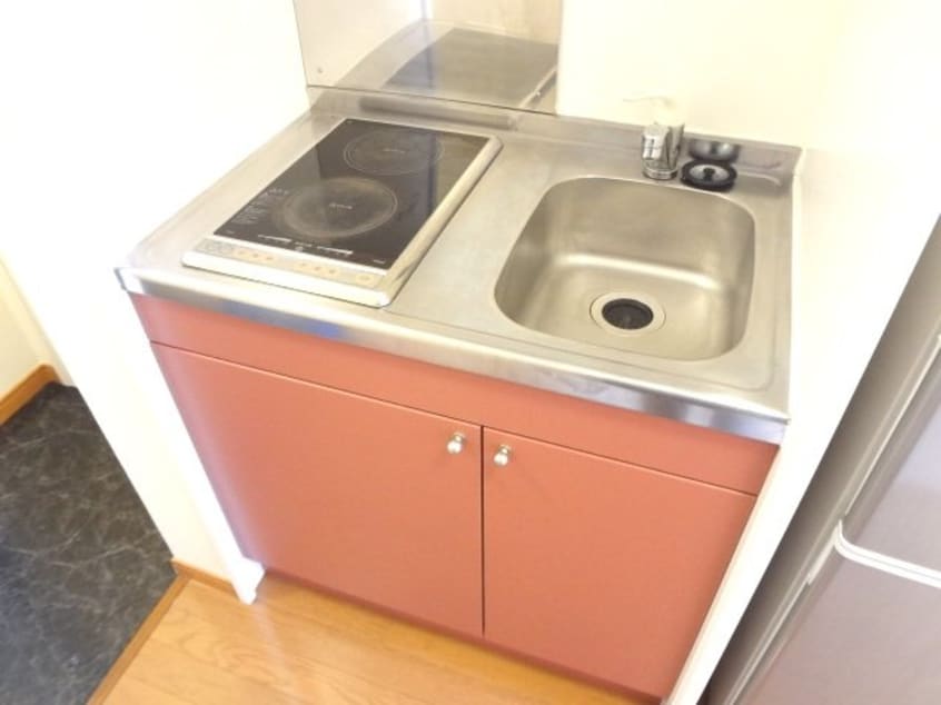  レオパレス鍋山