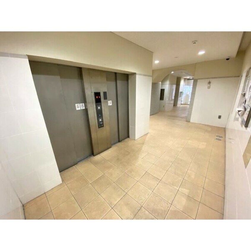  ベレーサ築地口ステーションタワー