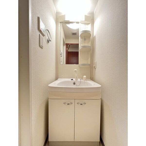  ベレーサ築地口ステーションタワー