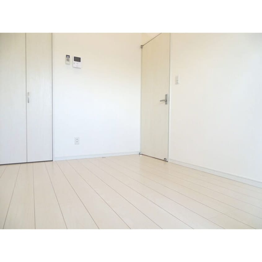  シティリバー南十一番