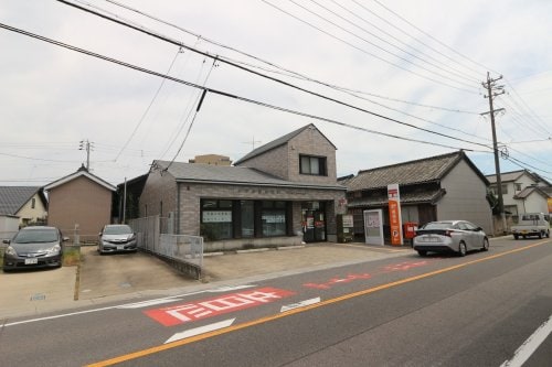 常滑多屋郵便局(郵便局)まで719m サン・アップウェルⅠ