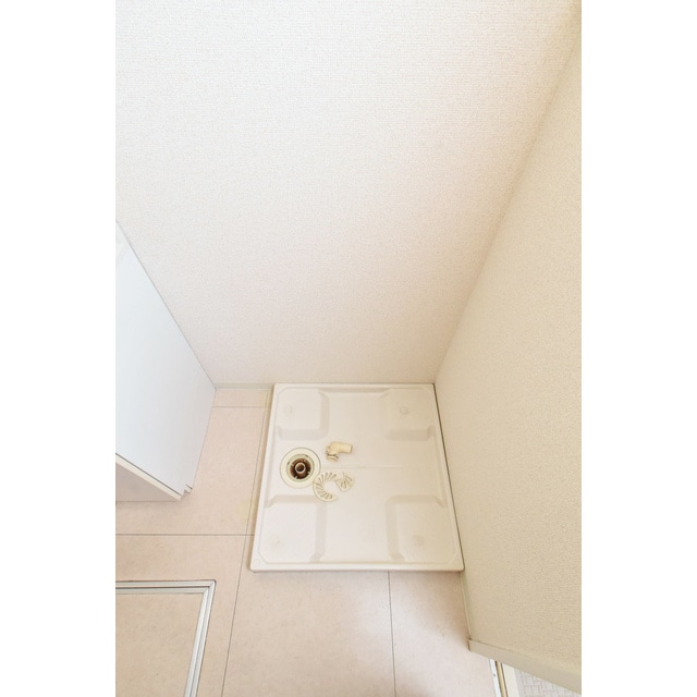  Gramercy Shirakawa Koen