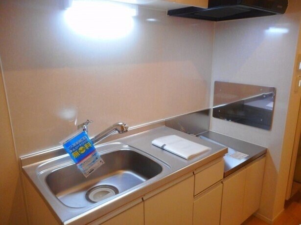  ｆｒｅｓｈｌｙ