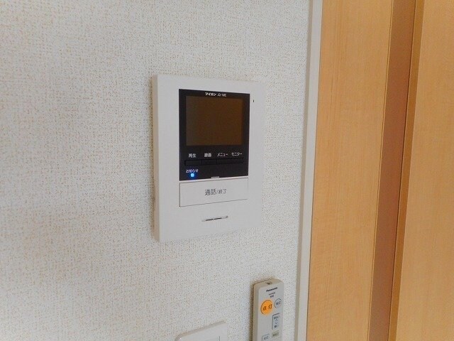  ｆｒｅｓｈｌｙ